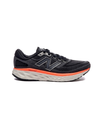 Tênis New Balance Fresh Foam X Evozv4 Preto/coral