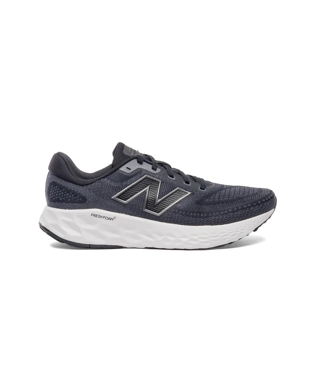 Tênis New Balance Fresh Foam X Evozv4 PRETO/BRANCO