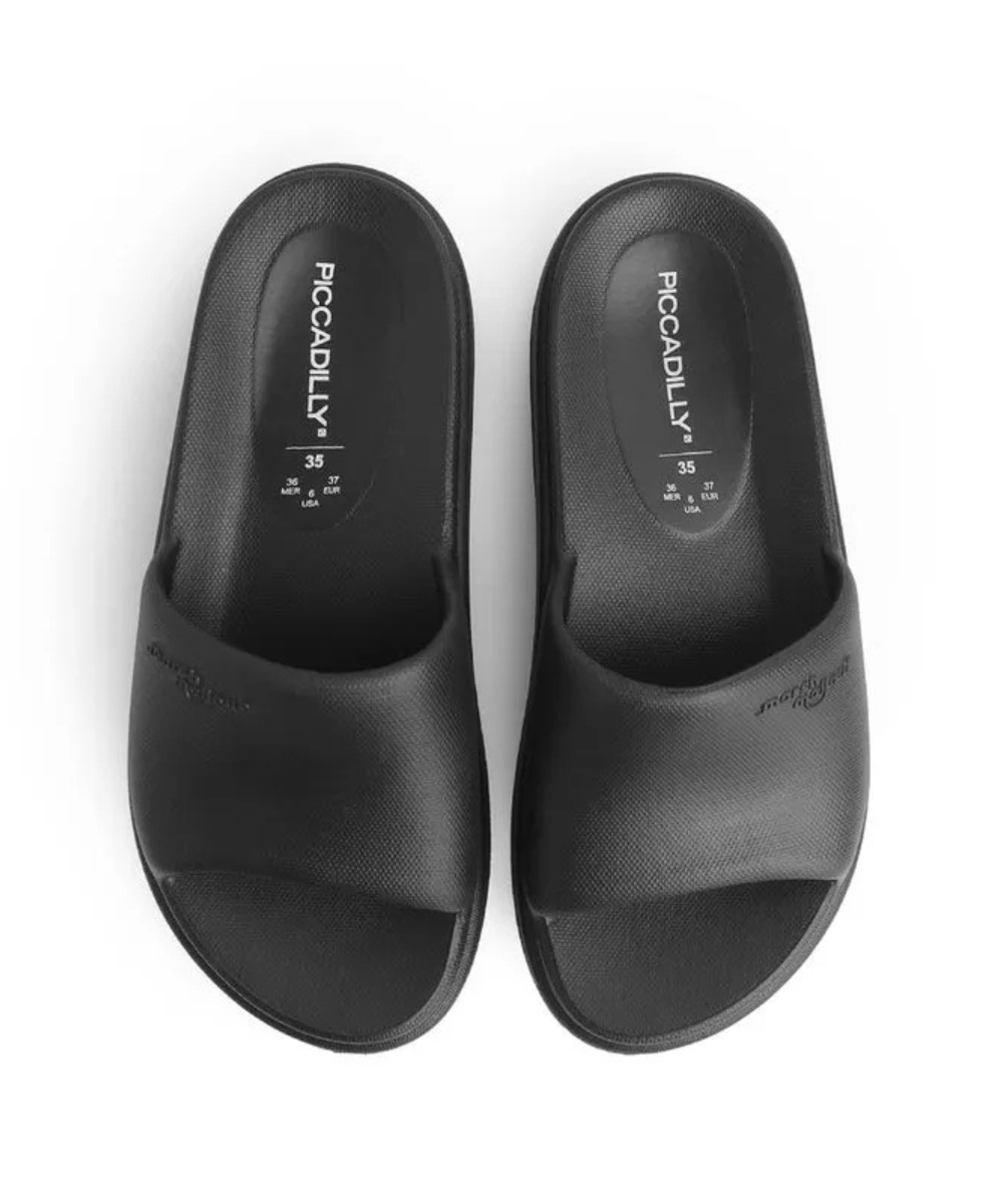 Chinelo Slide Feminino Piccadilly Marshmallow. Preto