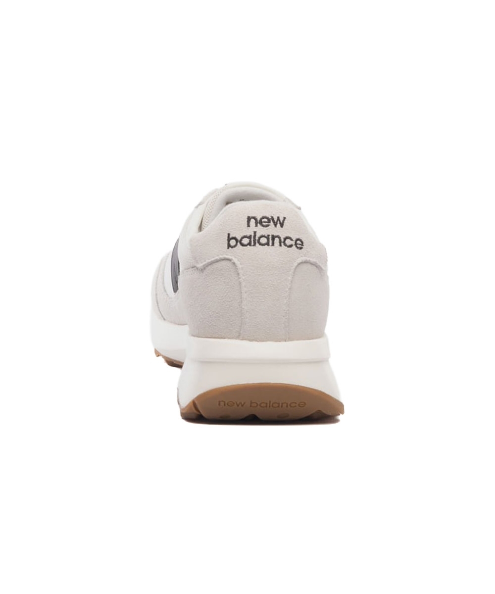 Tênis Feminino New Balance 370 Bege