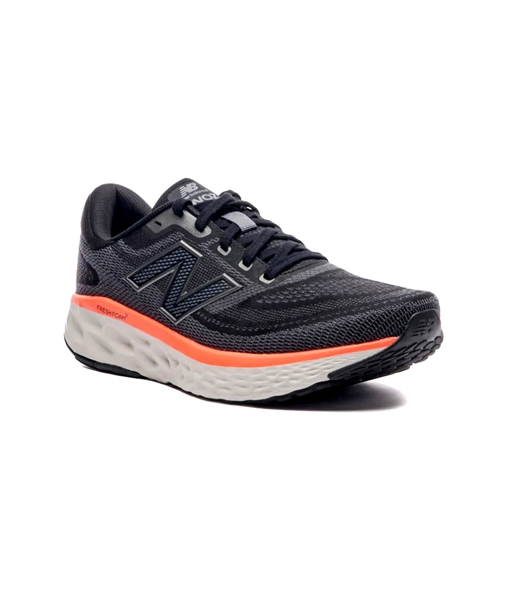 Tênis New Balance Fresh Foam X Evozv4 Preto/coral