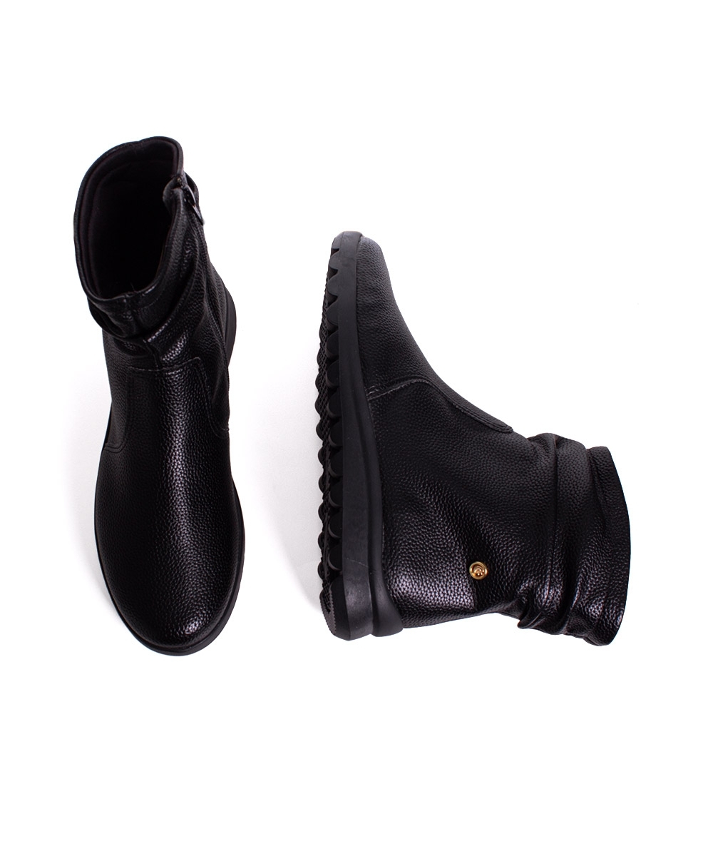 Bota Cano Curto Comfortflex Slouchy Forrada Preto