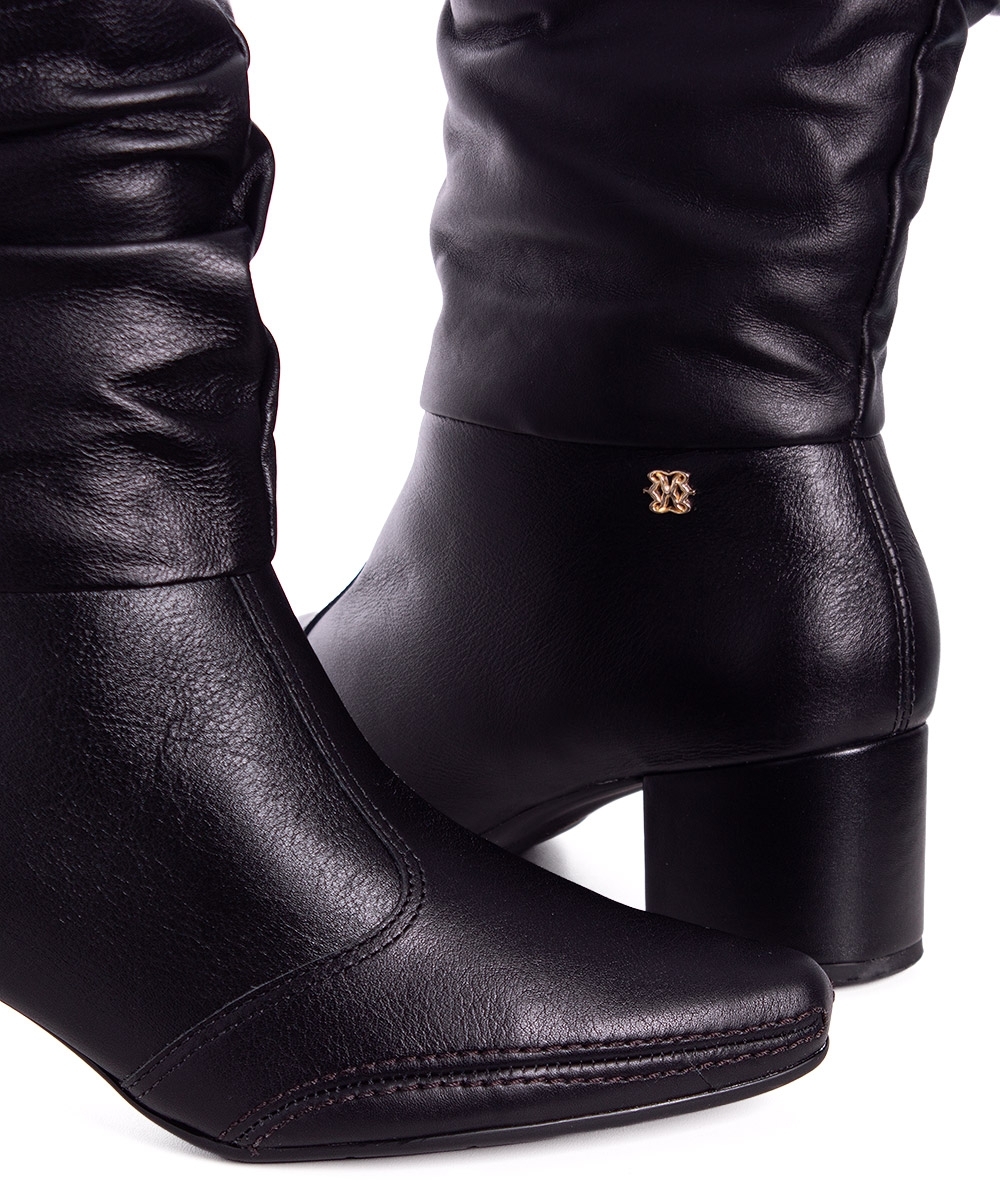 Bota Slouchy Ramarim Cano Curto Couro Preto