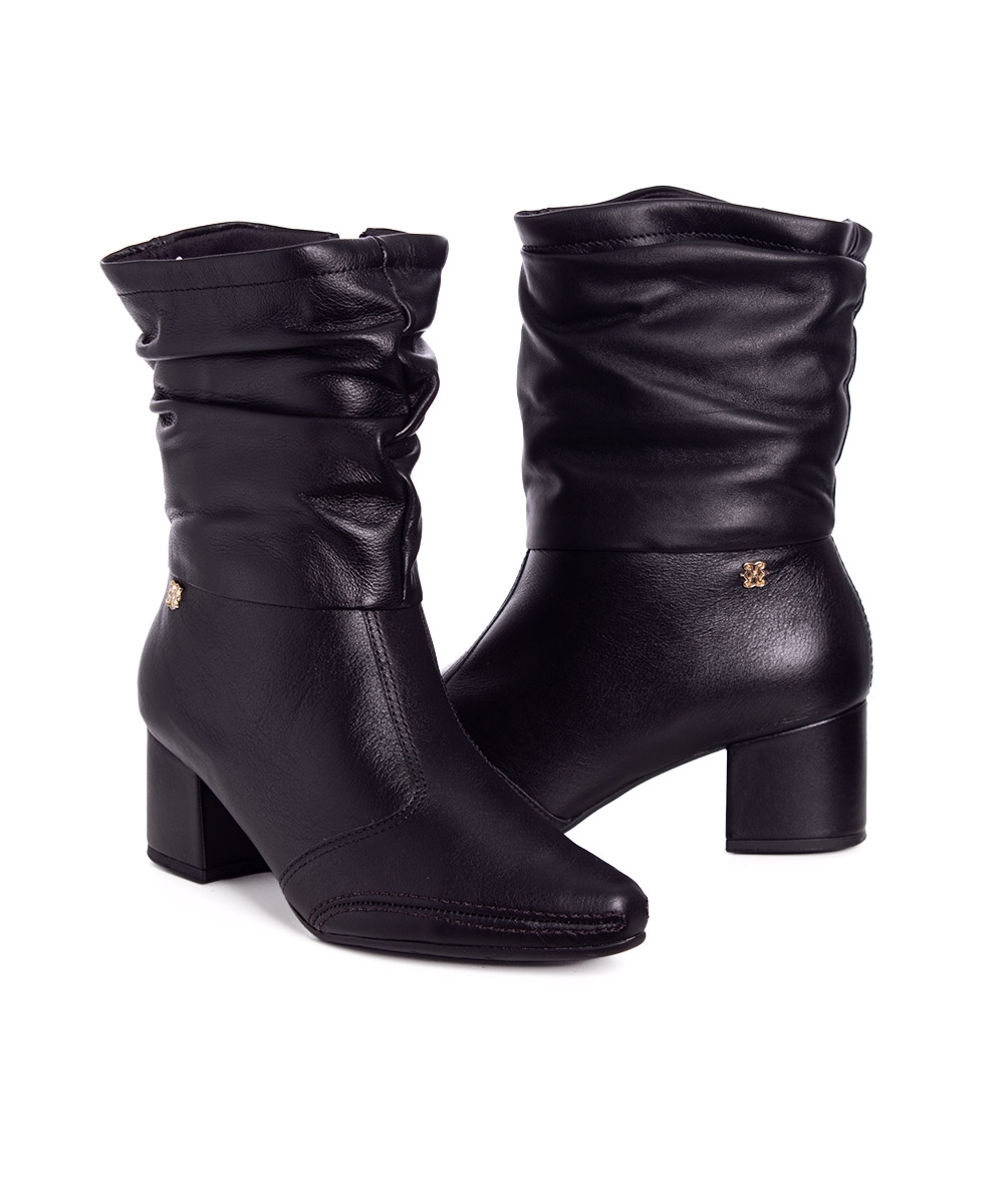 Bota Slouchy Ramarim Cano Curto Couro Preto