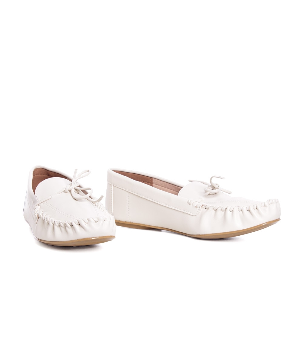 Mocassim Feminino Vizzano Envernizado Off White