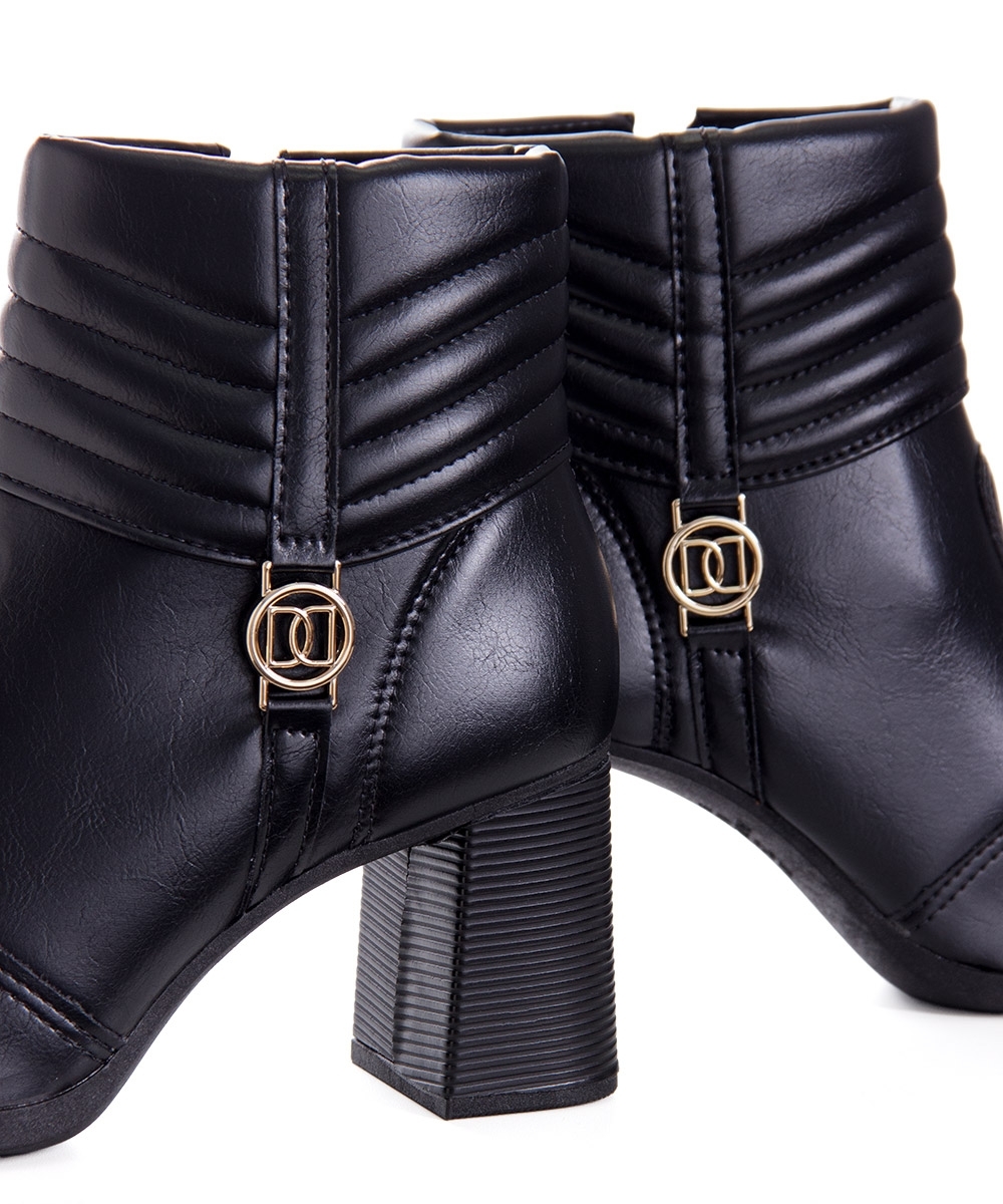 Bota Cano Curto Dakota Salto Médio Preto