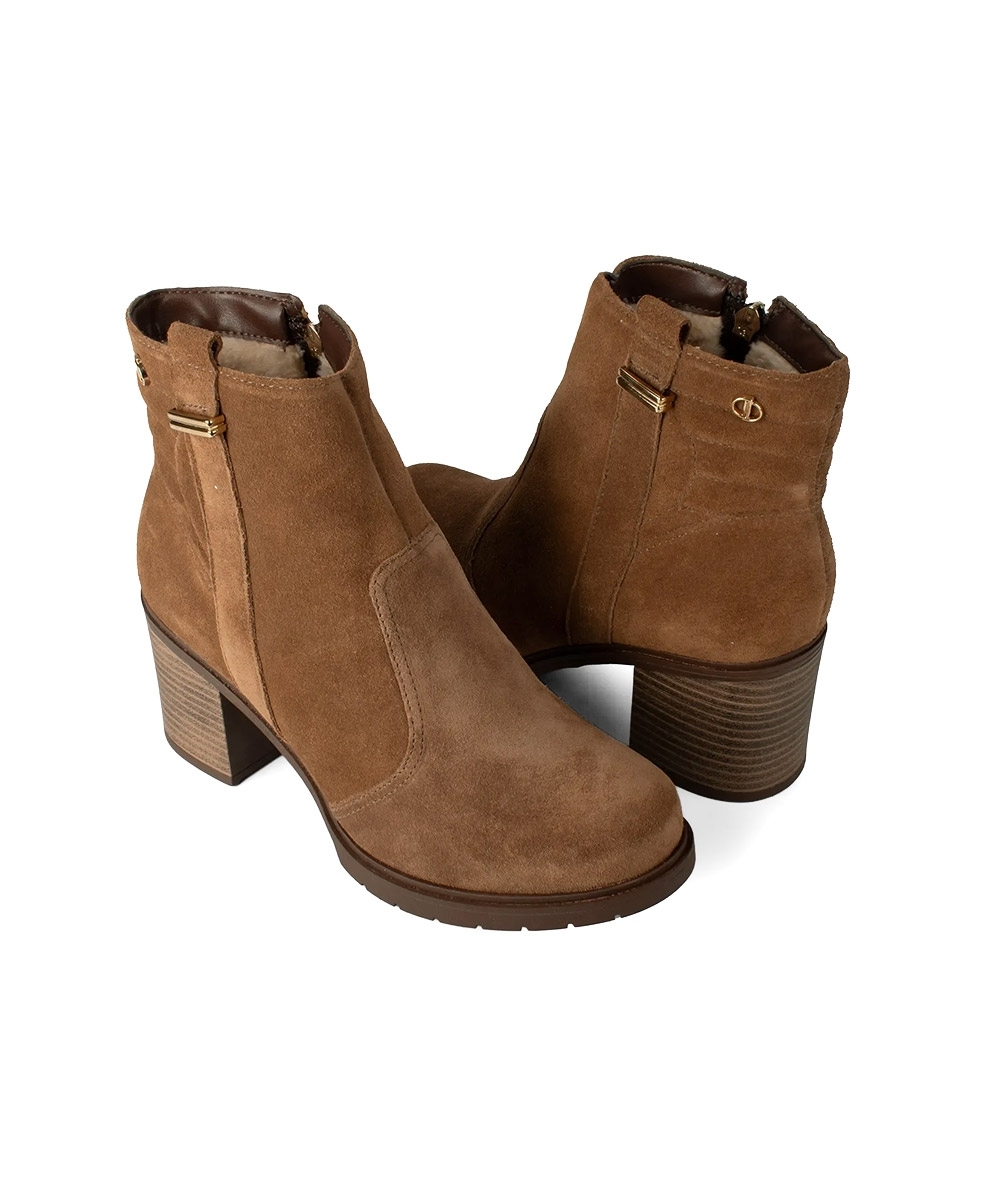 Bota Salto Médio Dakota Cano Curto Camel