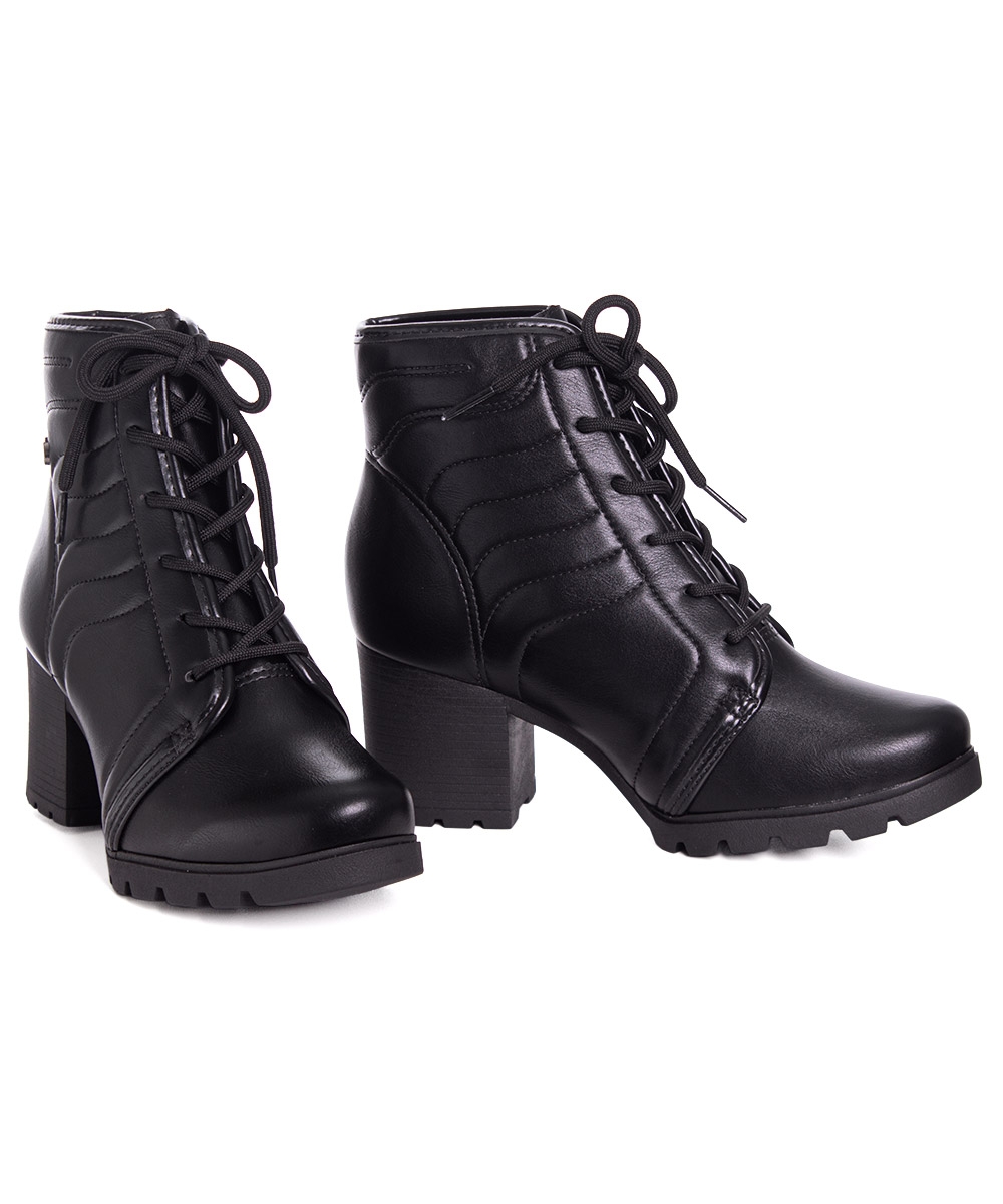 Bota Cano Curto Dakota Matelassê Preto